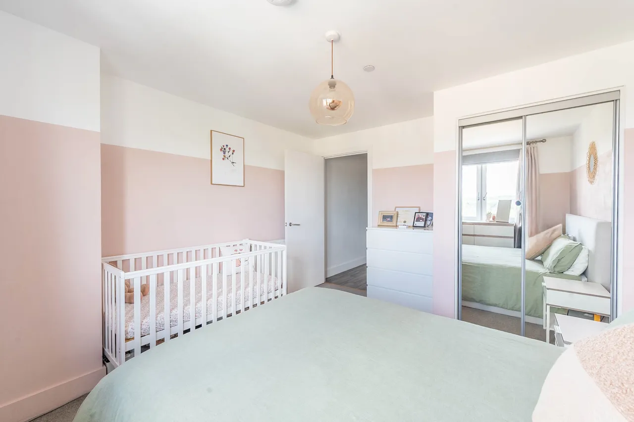 Edgware, HA8, photo 12