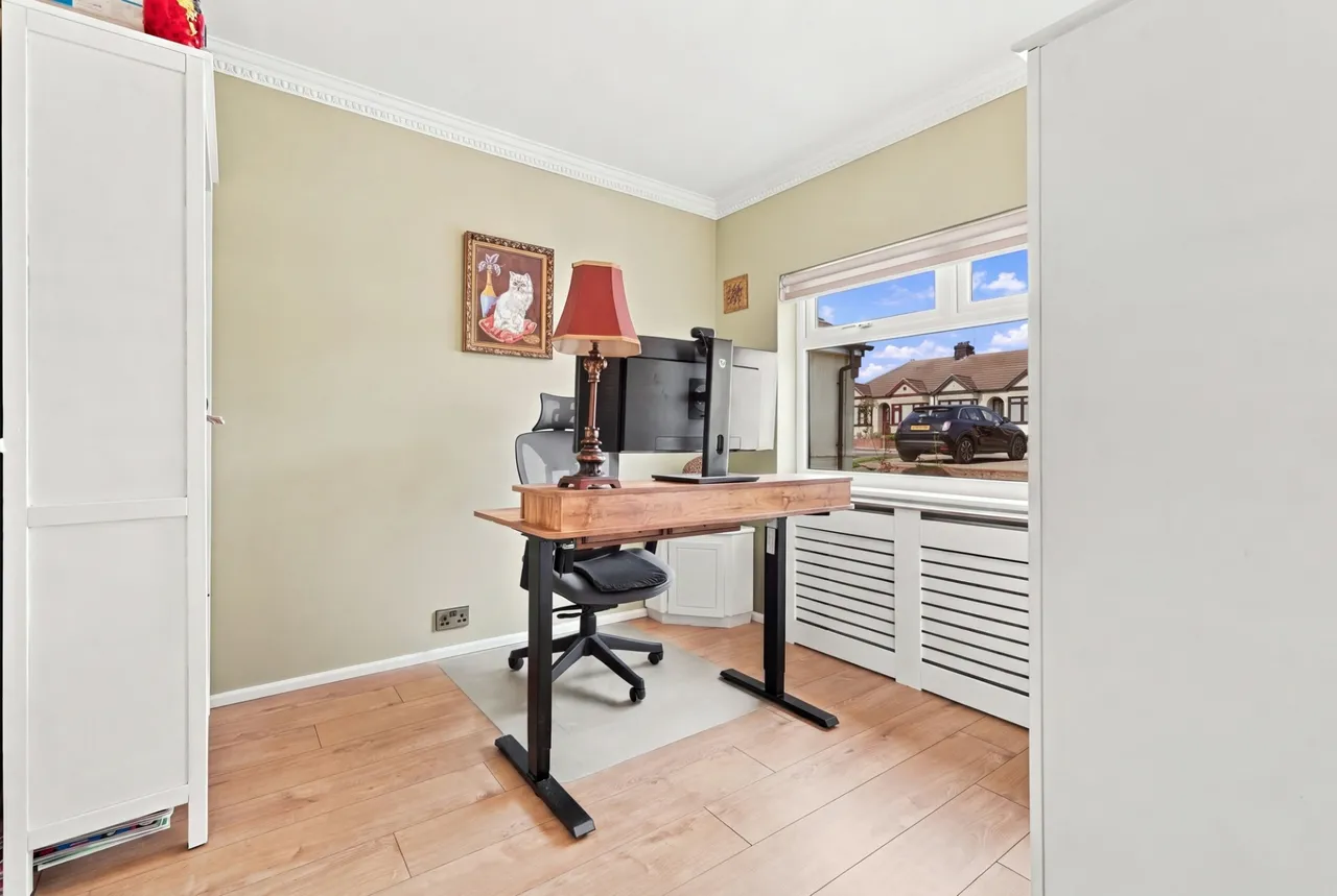 Ingreway, Romford, RM3, photo 24