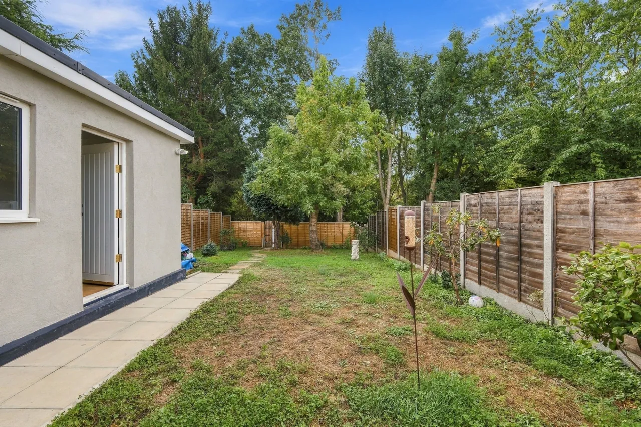Ingreway, Romford, RM3, photo 9