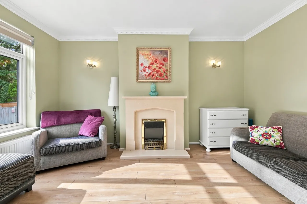 Ingreway, Romford, RM3, photo 12