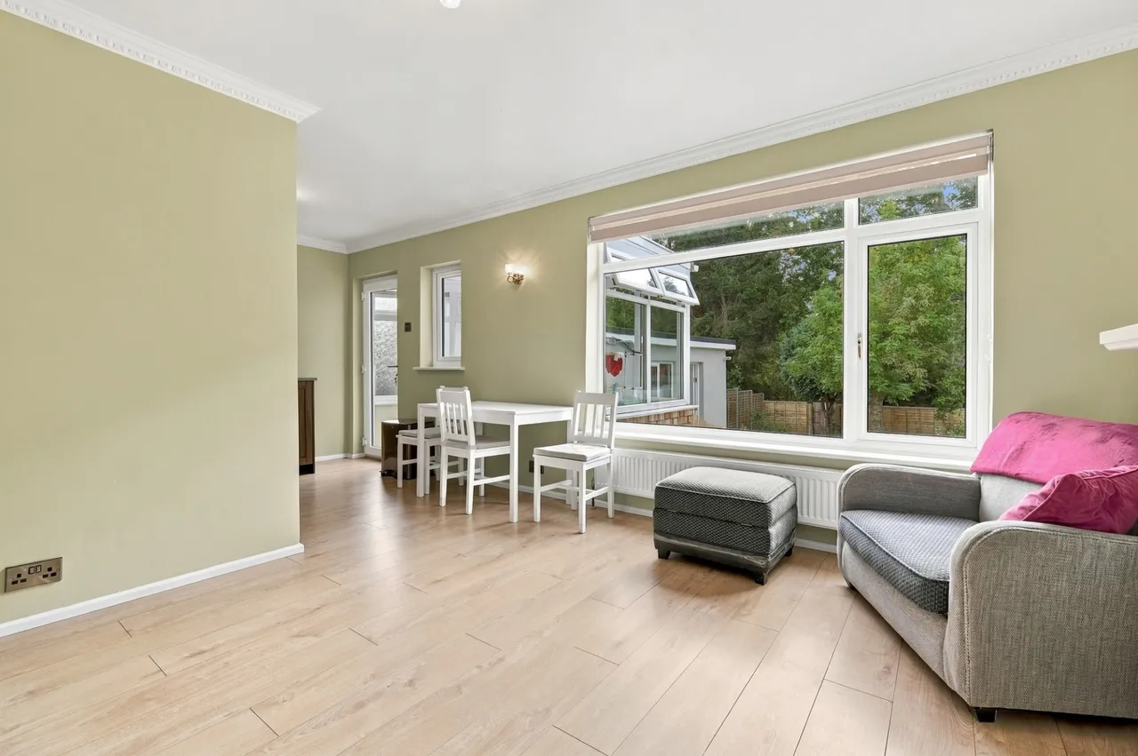 Ingreway, Romford, RM3, photo 13
