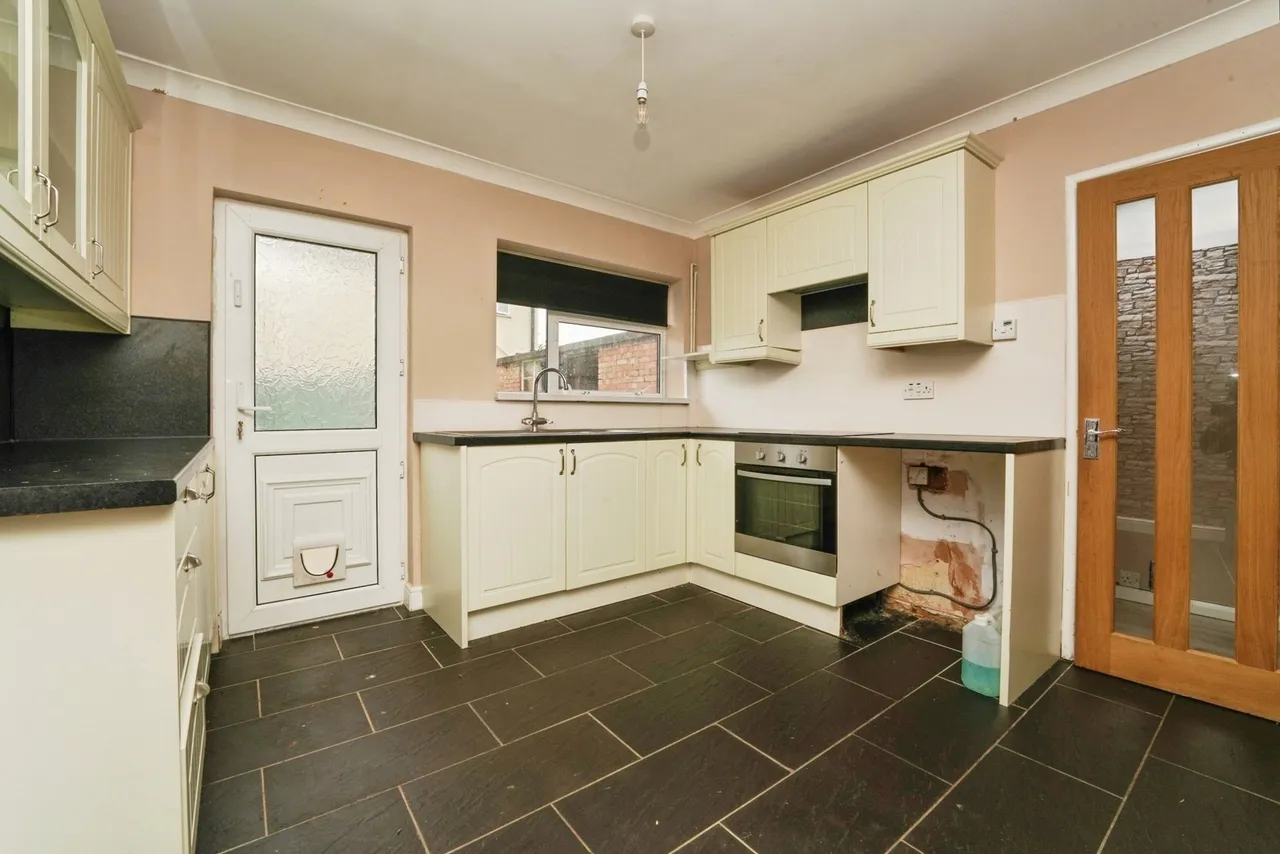 Dormer Road, Cheltenham, GL51, photo 6