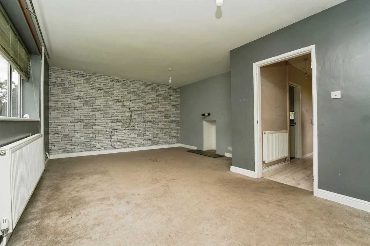 Dormer Road, Cheltenham, GL51, photo 3