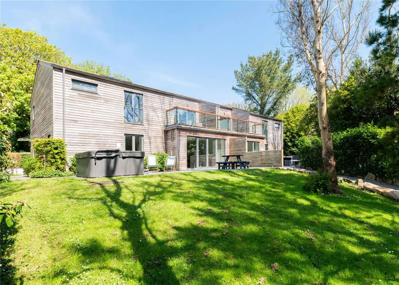Chycowling, Carnon Downs, TR3, photo 18