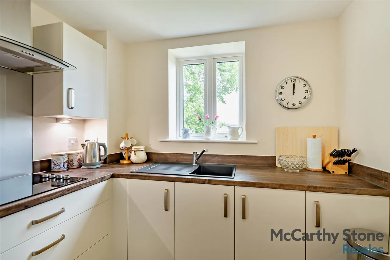New Street, Ossett, WF5, photo 6