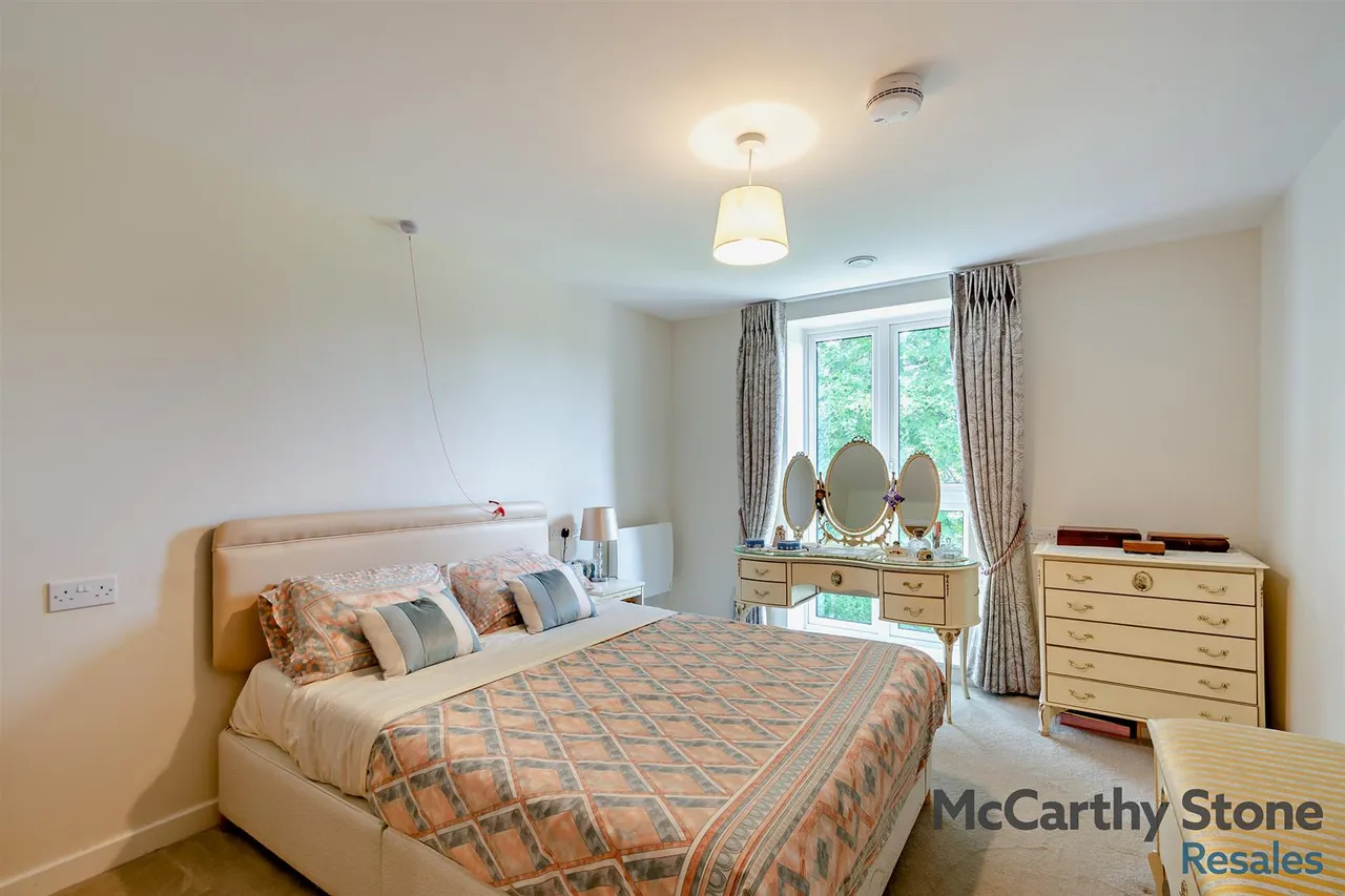 New Street, Ossett, WF5, photo 7