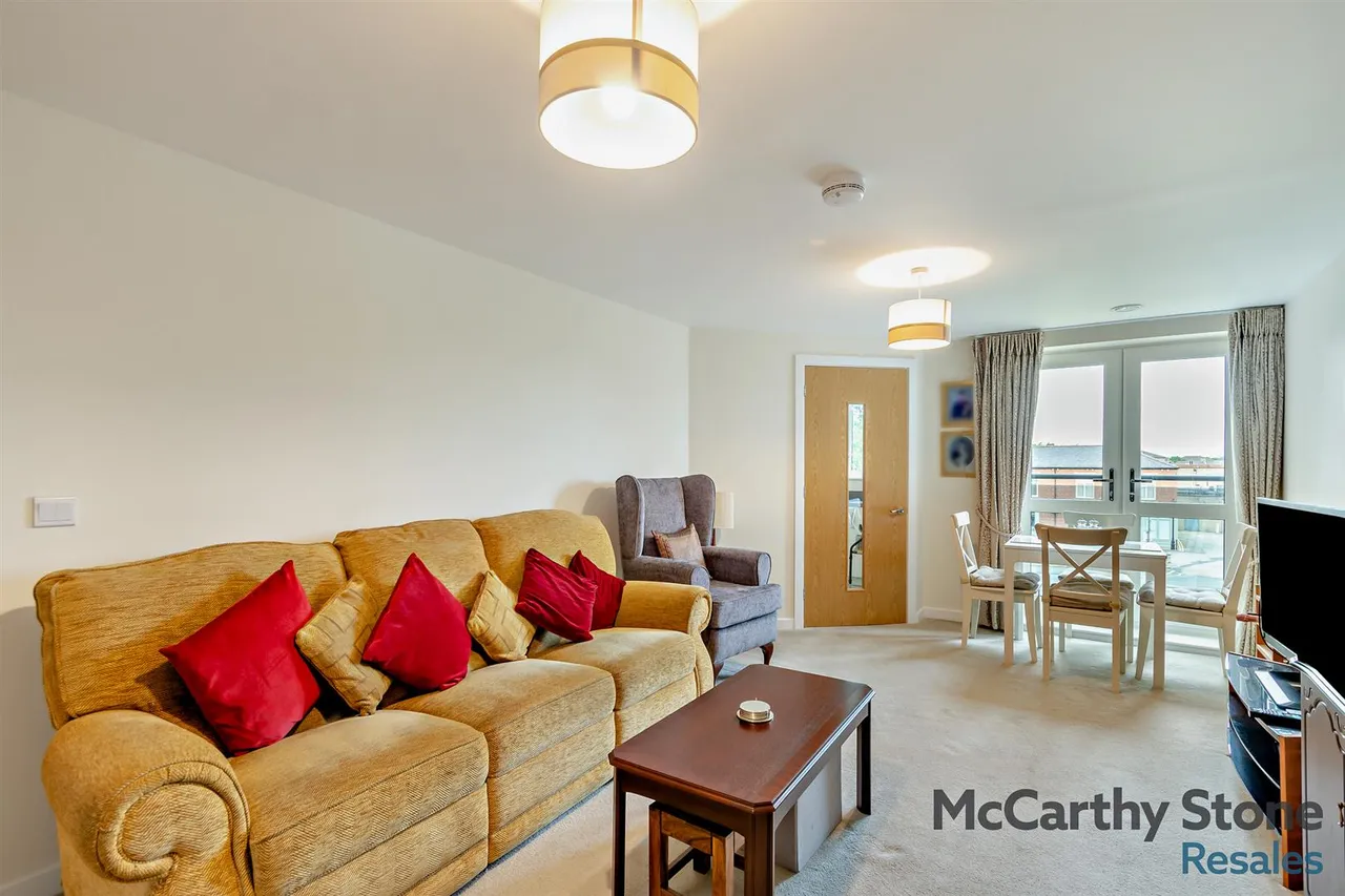 New Street, Ossett, WF5, photo 3