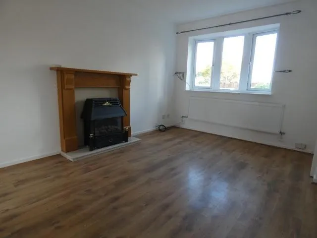 Lilley Terrace, Irthlingborough, NN9, photo 3