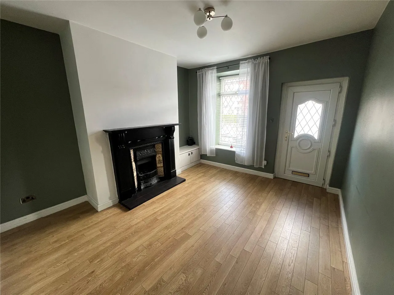 Buxton Road, Disley, Stockport, Cheshire, SK12, photo 3