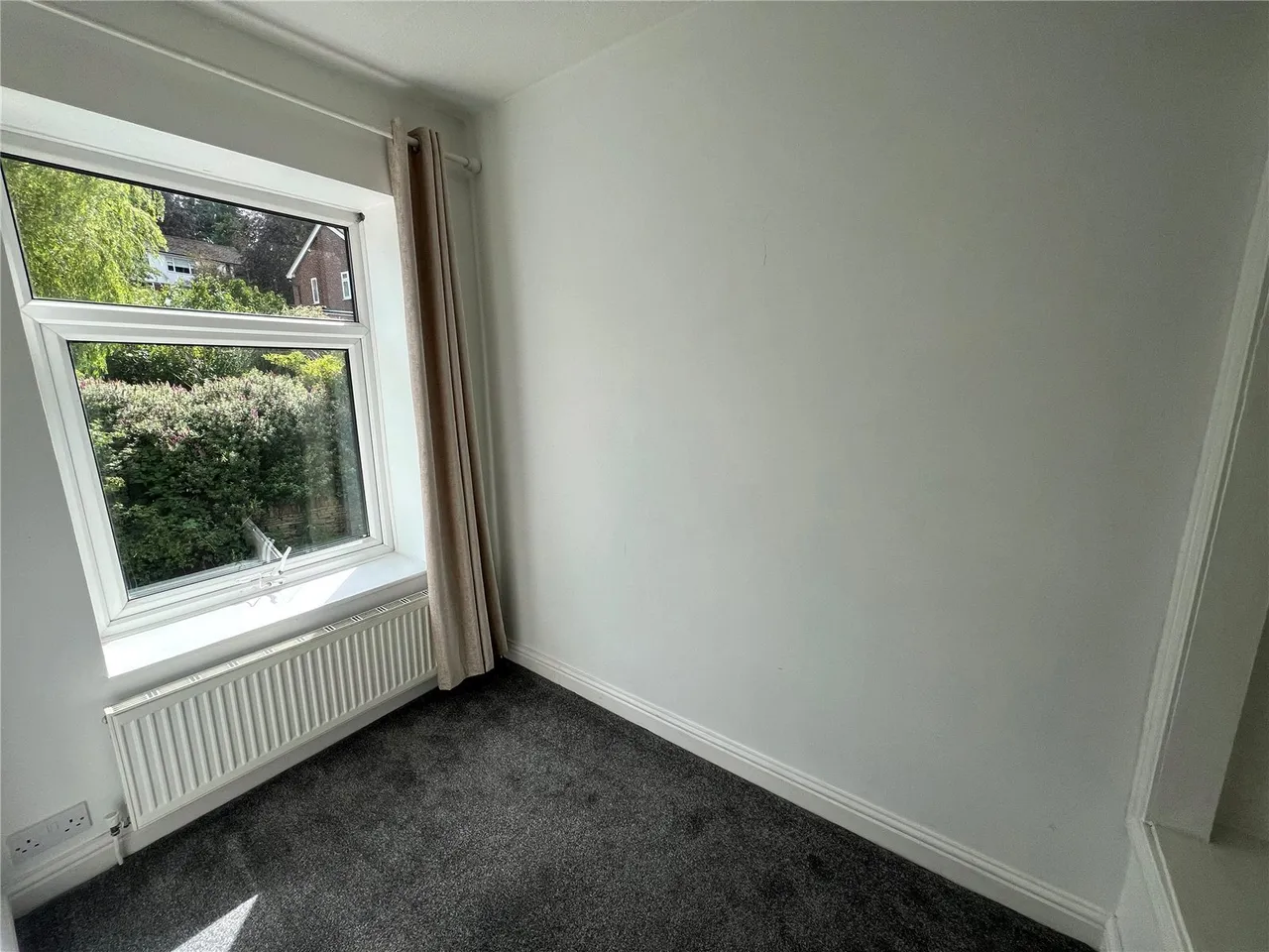 Buxton Road, Disley, Stockport, Cheshire, SK12, photo 5