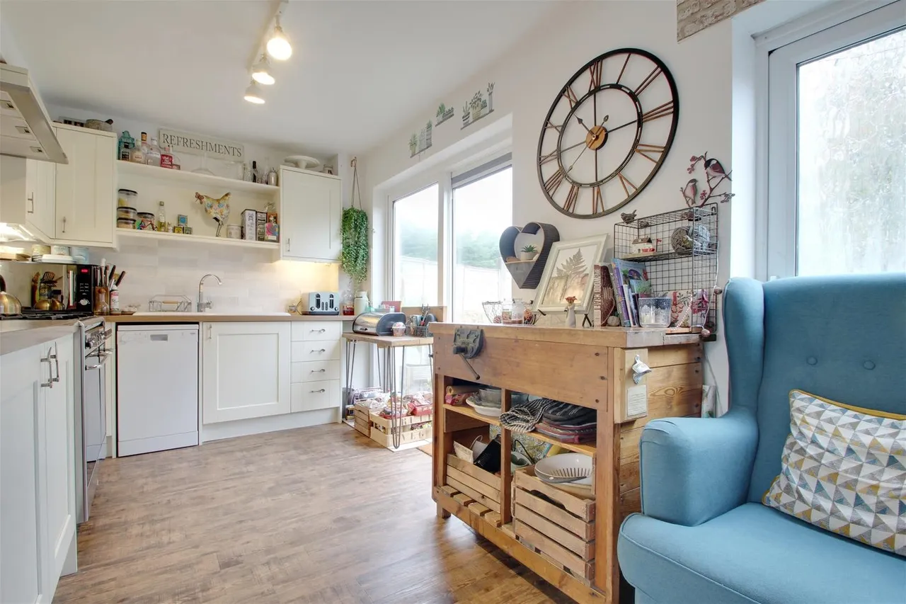 Mulberry Gardens, Goring-By-Sea, Worthing, photo 8