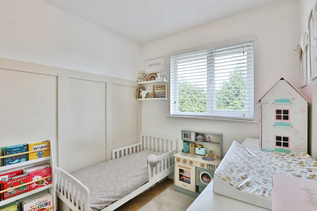 Nursling Green, Throop, BH8, photo 11