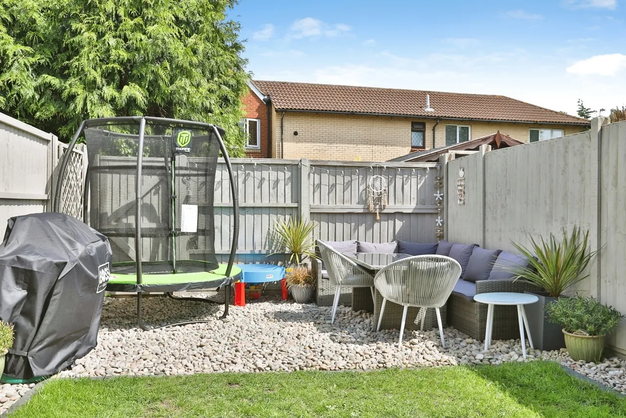 Nursling Green, Throop, BH8, photo 15