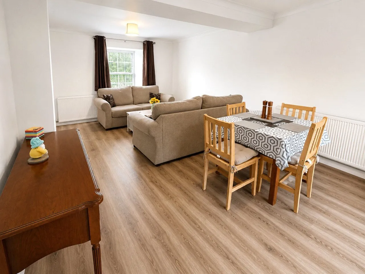 Robert Street, Milford Haven, SA73, photo 2