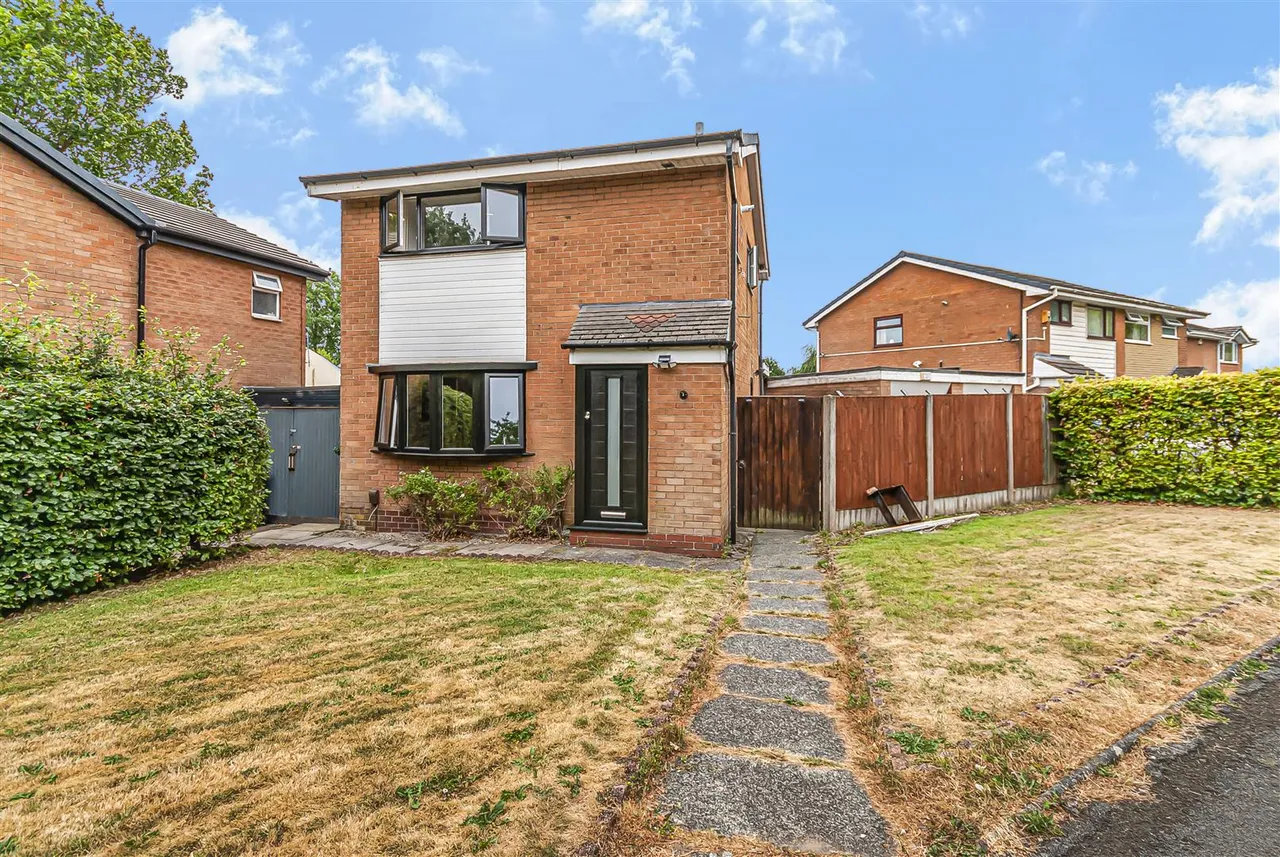 3 bed house for sale — Bembridge Drive, Bolton, BL3 1RJ