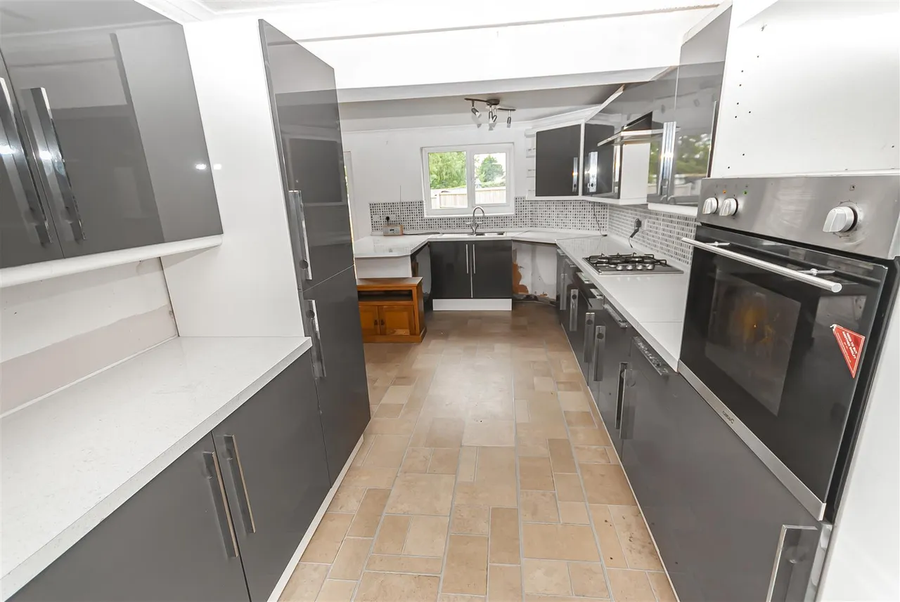 Bembridge Drive, Bolton, BL3 1RJ, photo 6