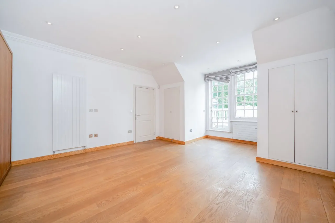 Bracknell Gardens, Hampstead, NW3, photo 12