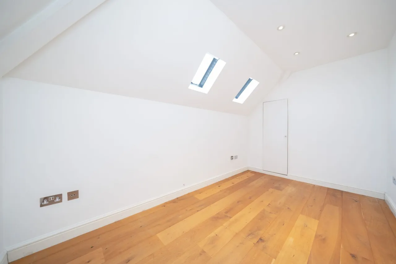 Bracknell Gardens, Hampstead, NW3, photo 17
