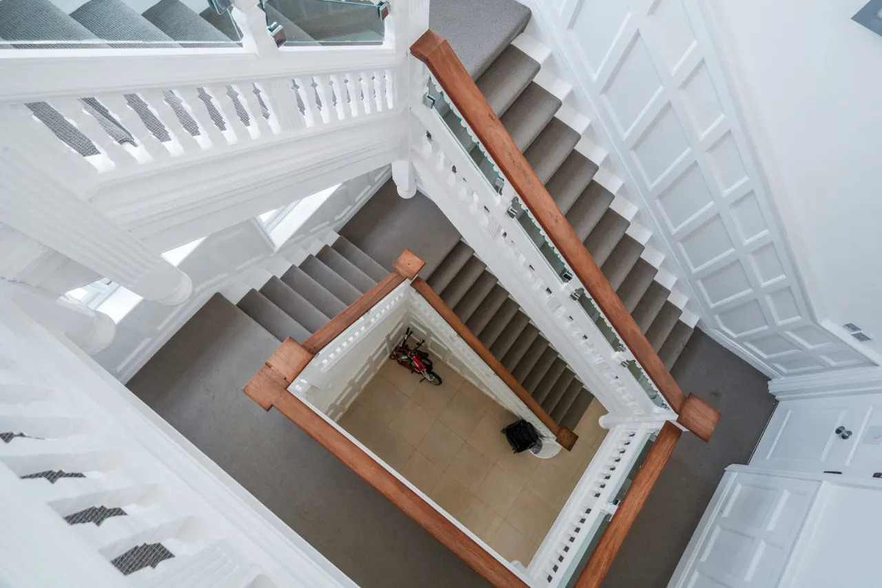 Bracknell Gardens, Hampstead, NW3, photo 24
