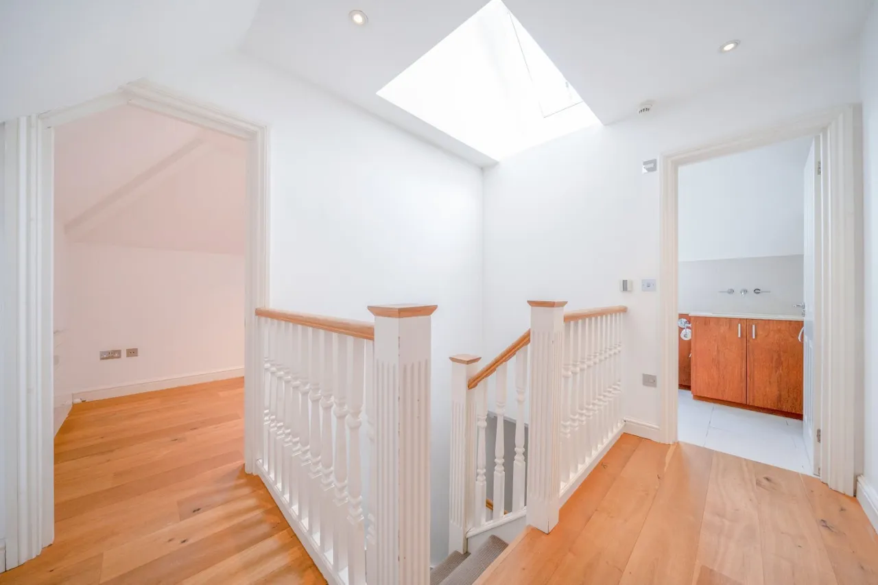 Bracknell Gardens, Hampstead, NW3, photo 20