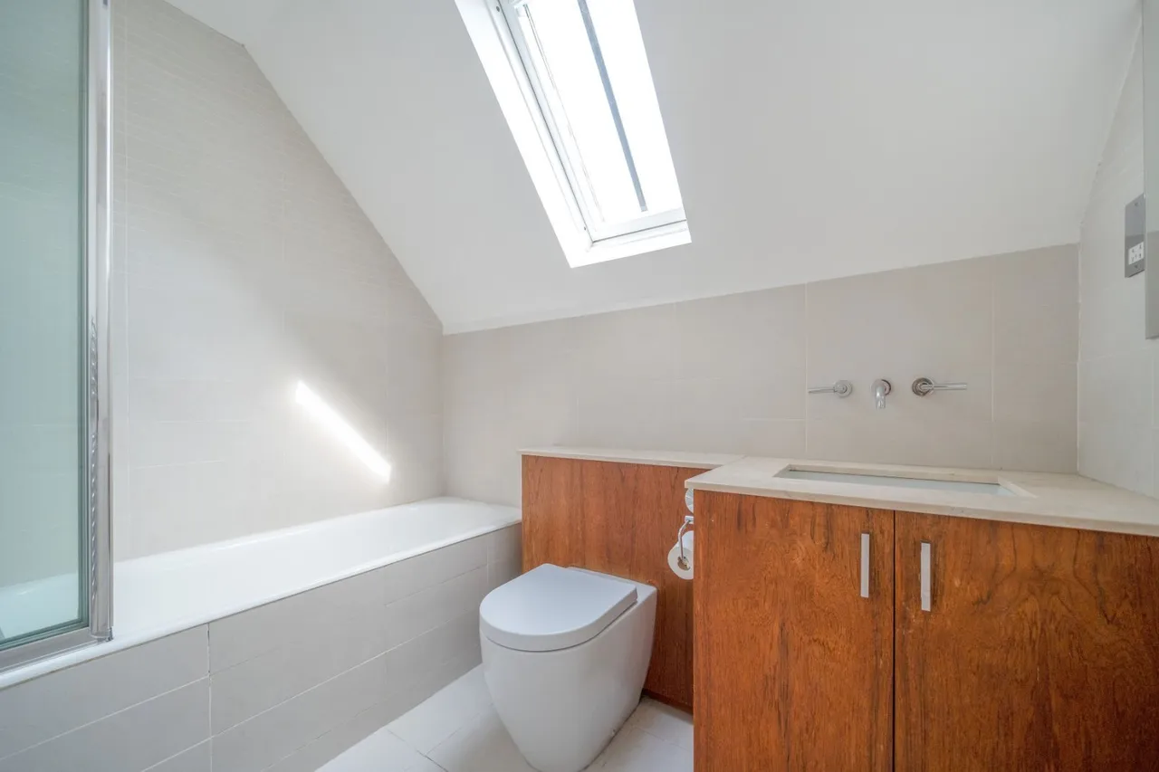 Bracknell Gardens, Hampstead, NW3, photo 19