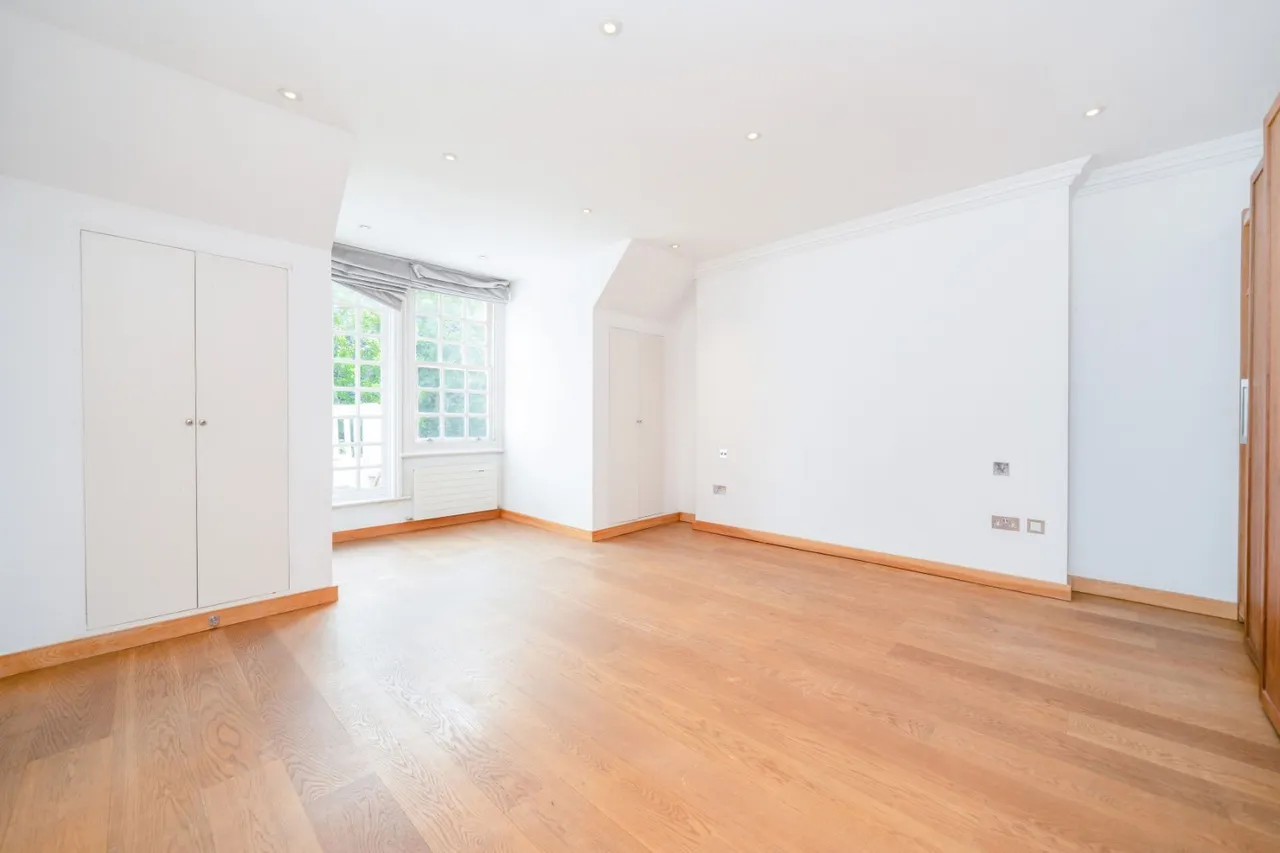 Bracknell Gardens, Hampstead, NW3, photo 11