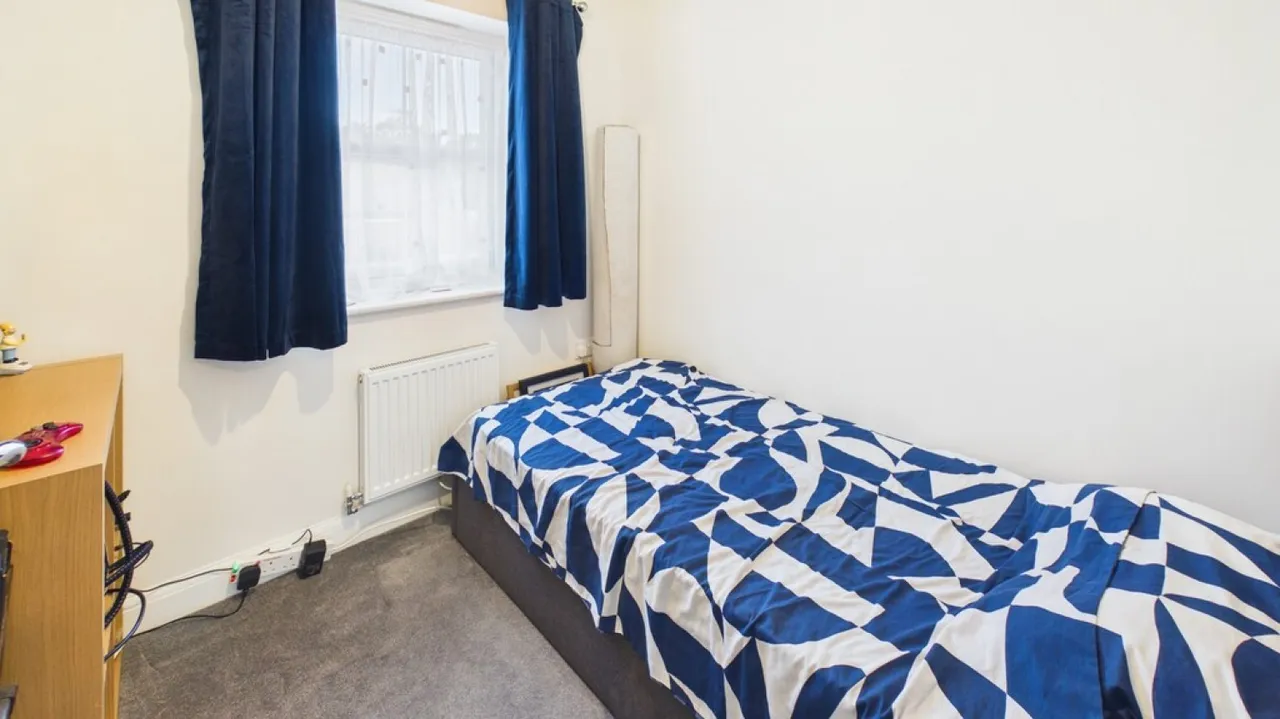 Wexford Way, Bury St Edmunds, IP32, photo 8