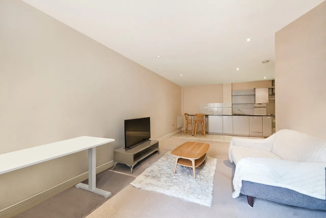 Goswell Road, EC1V, photo 3