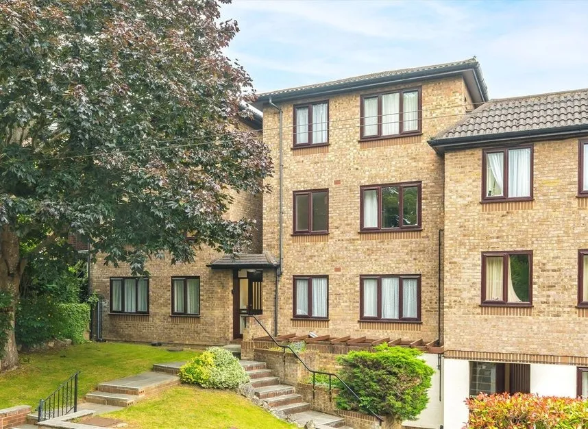 1 bed flat for sale — Dukes Avenue, New Malden, KT3