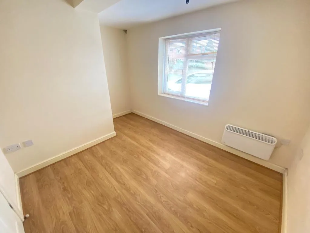 Wiley Avenue South, Wednesbury, WS10, photo 5