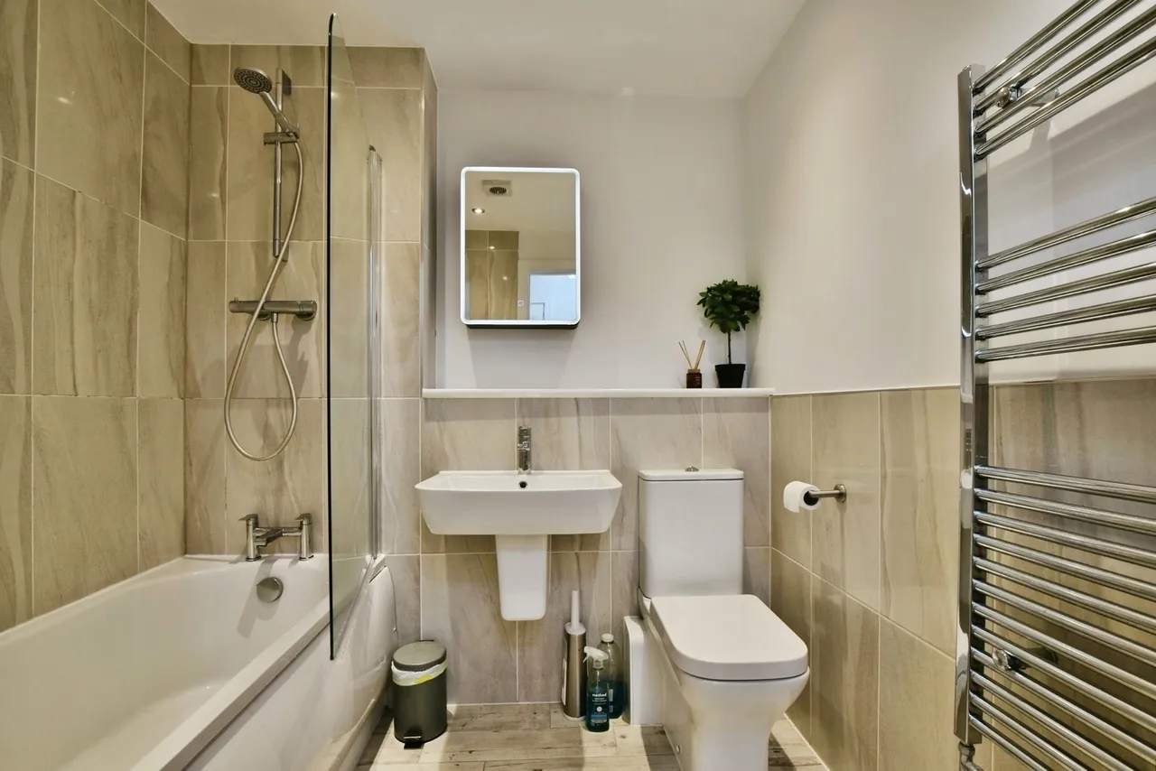 Woodfield Road, Broadheath, Altrincham, WA14, photo 22