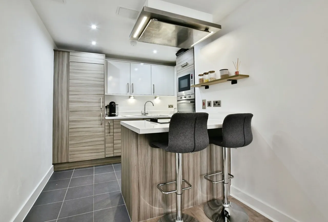 Woodfield Road, Broadheath, Altrincham, WA14, photo 17