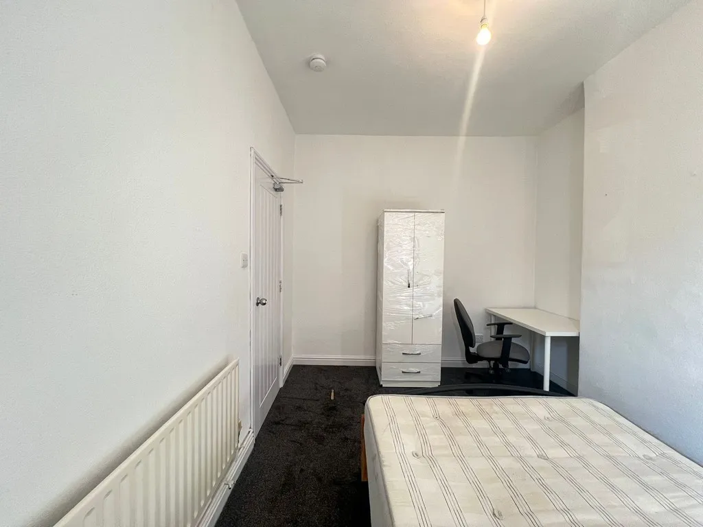 Bramble Street, Coventry, photo 10