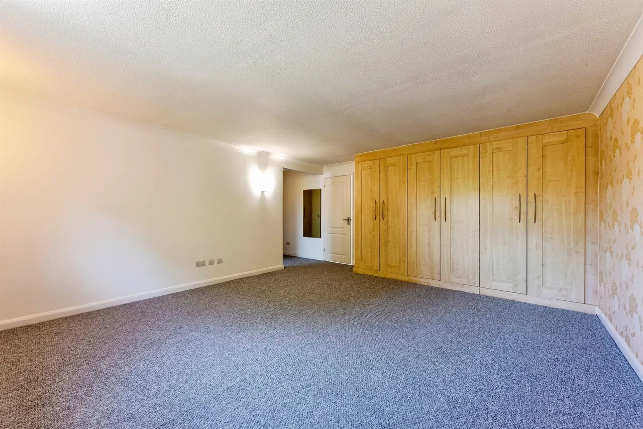 Crown Hill, Ropsley, NG33, photo 9
