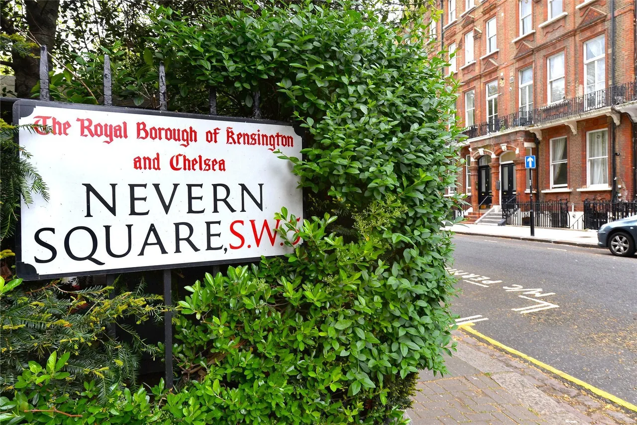Nevern Square, London, SW5, photo 15