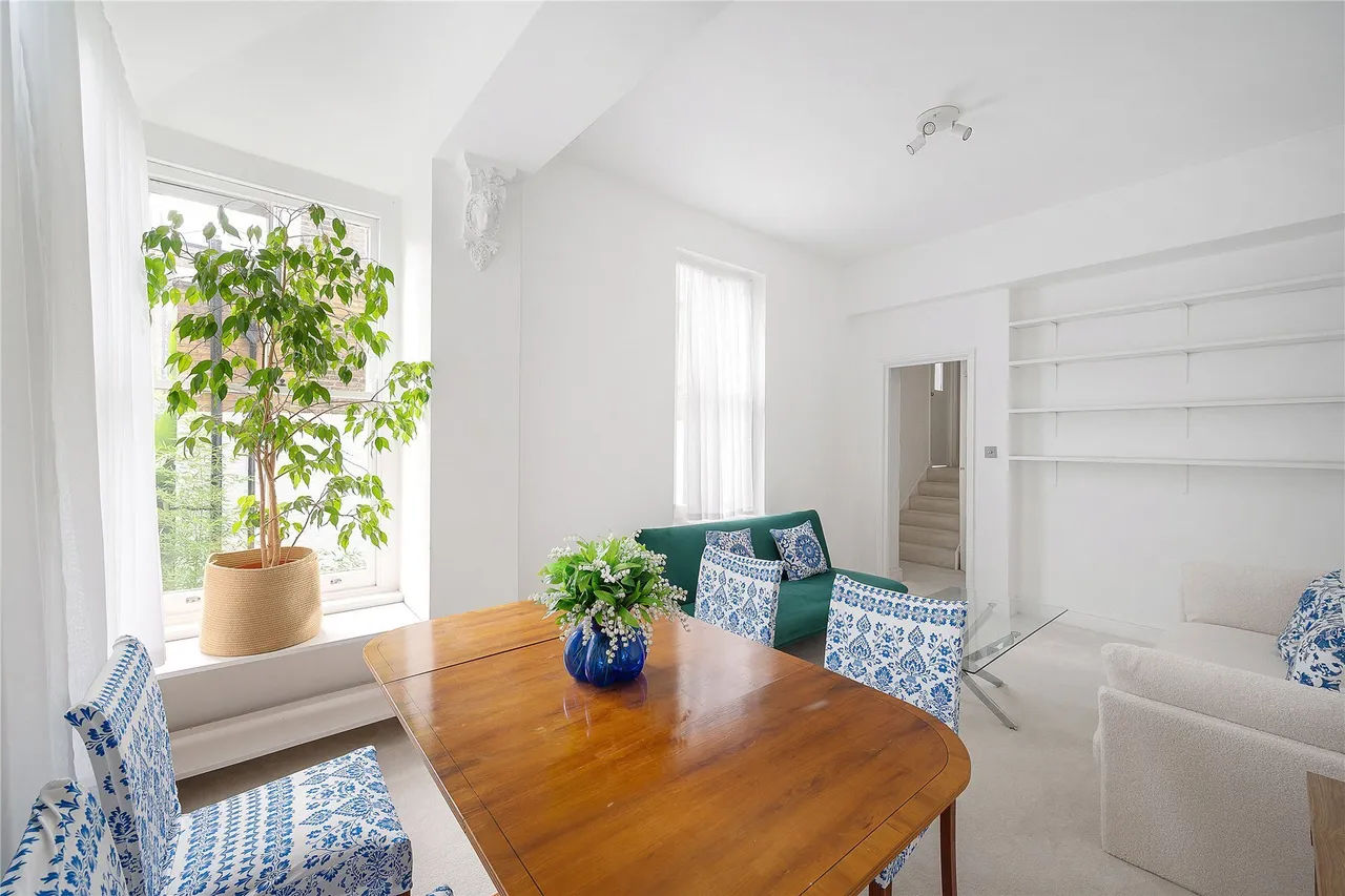 Nevern Square, London, SW5, photo 4