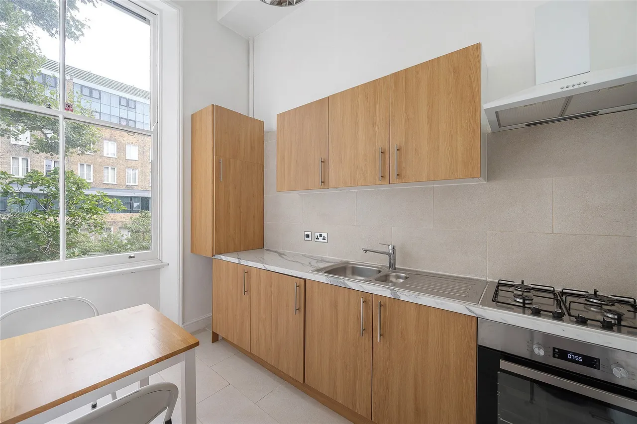 Nevern Square, London, SW5, photo 5