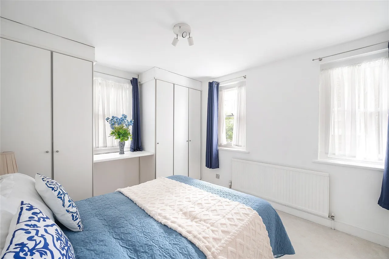Nevern Square, London, SW5, photo 10