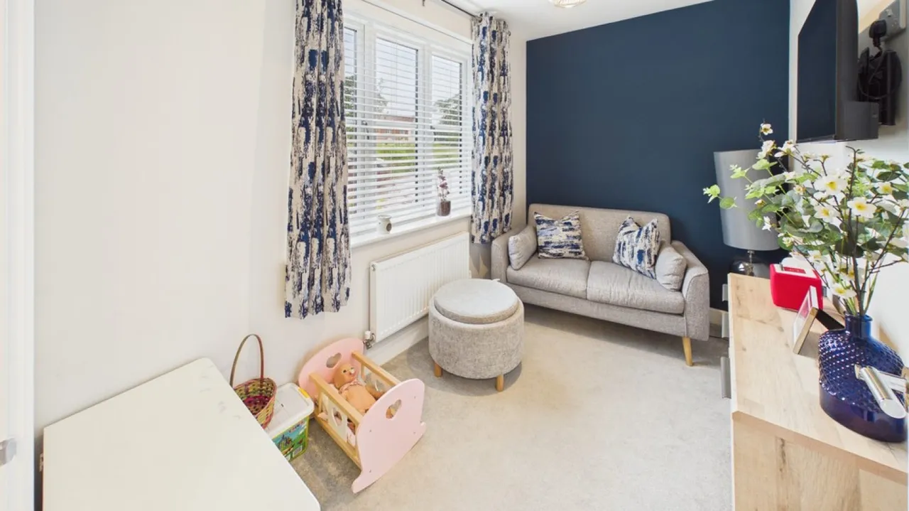 Myrtlewood Road, Bury St Edmunds, Suffolk, photo 5