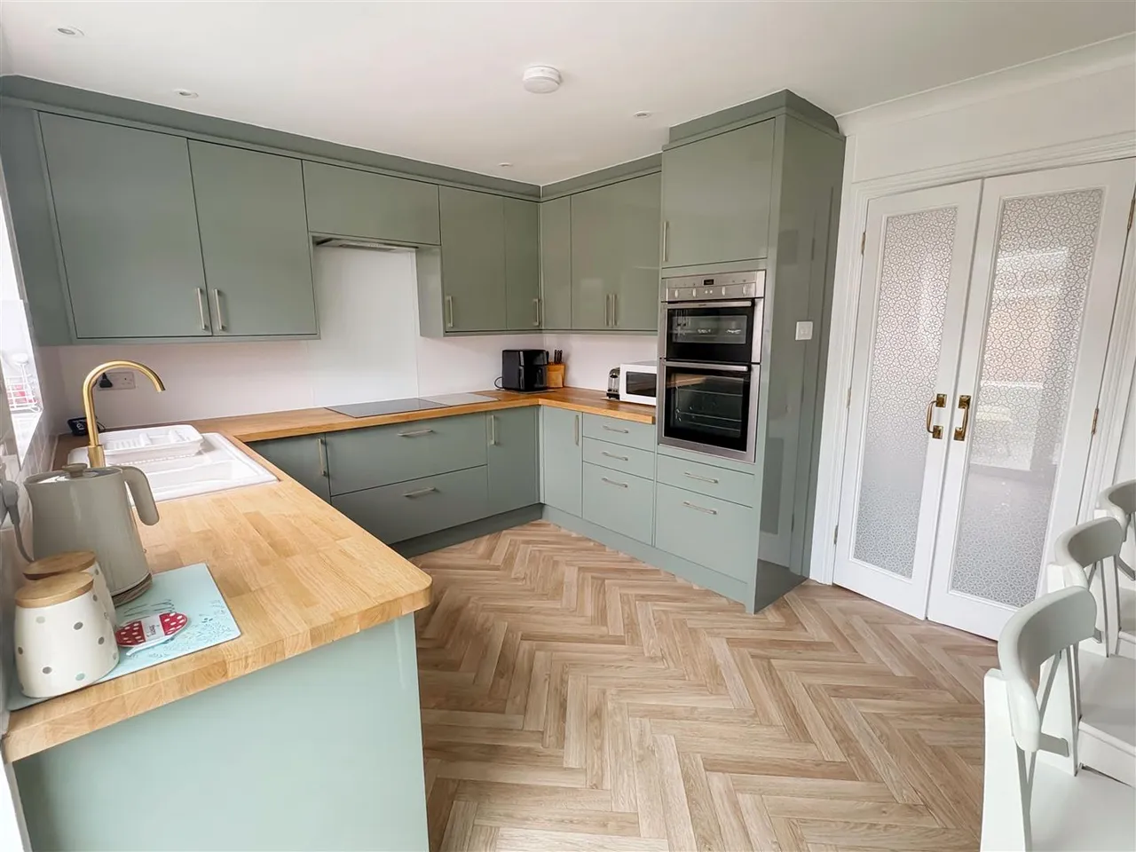 Blenheim Drive, Rustington, photo 7