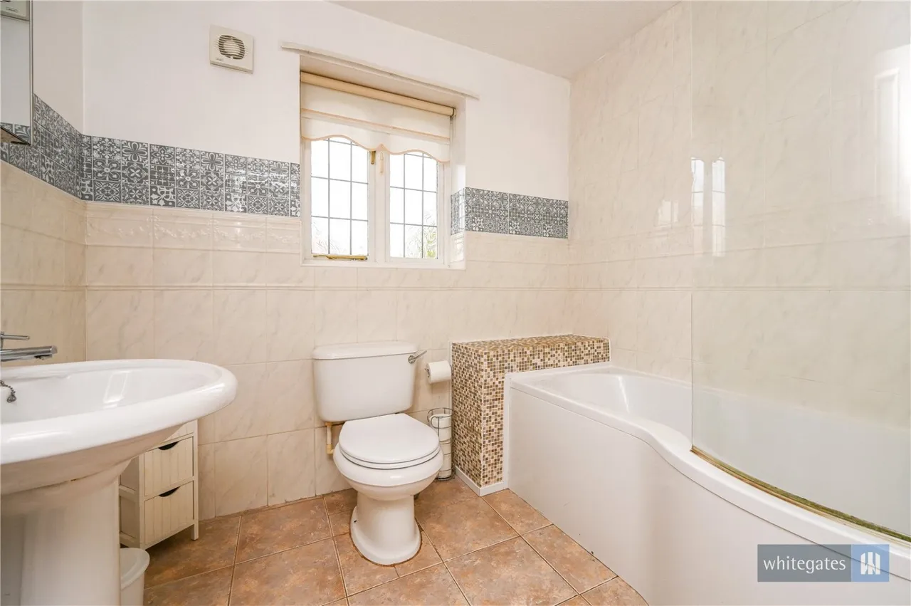 Blenheim Drive, Prescot, L34, photo 19