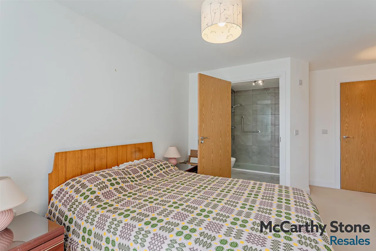 High Street, Great Cambourne, CB23, photo 9