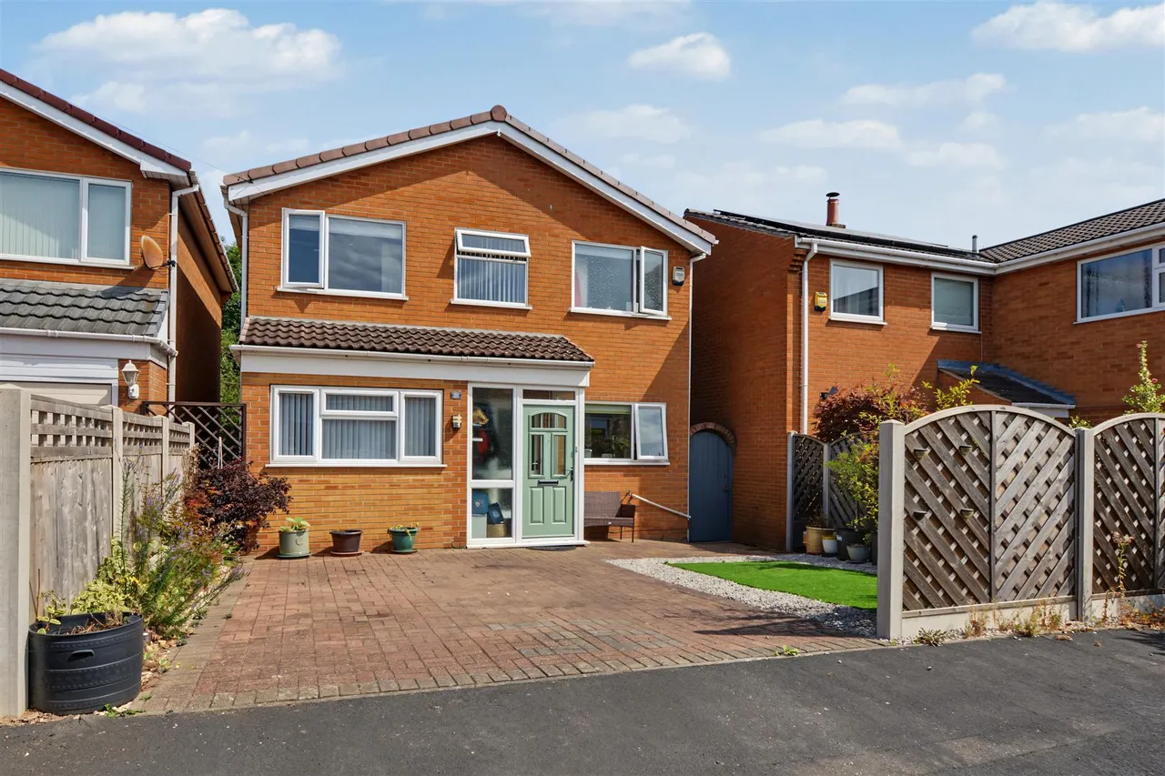 4 bed house for sale, The Paddocks, Sandiacre, NG10