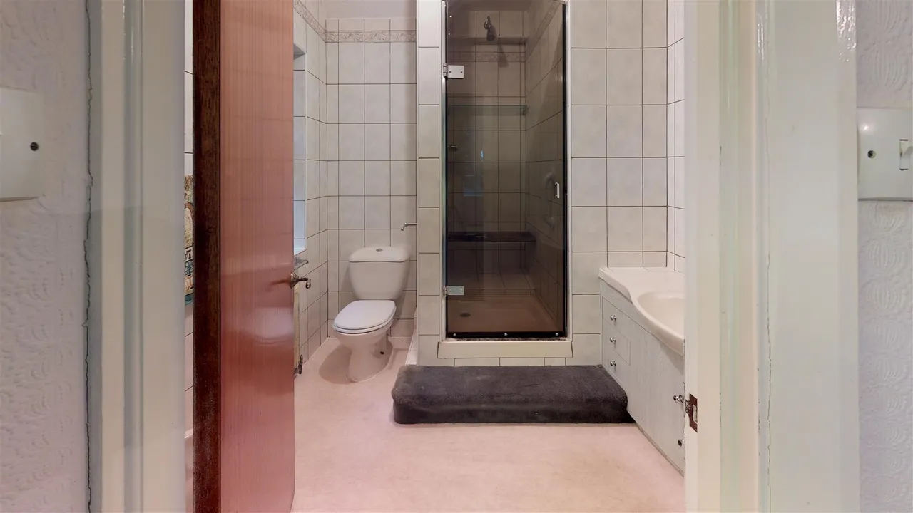 Park Hill, Loughton, photo 9