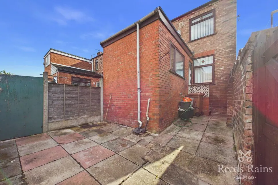 Doulton Street, St. Helens, WA10, photo 11