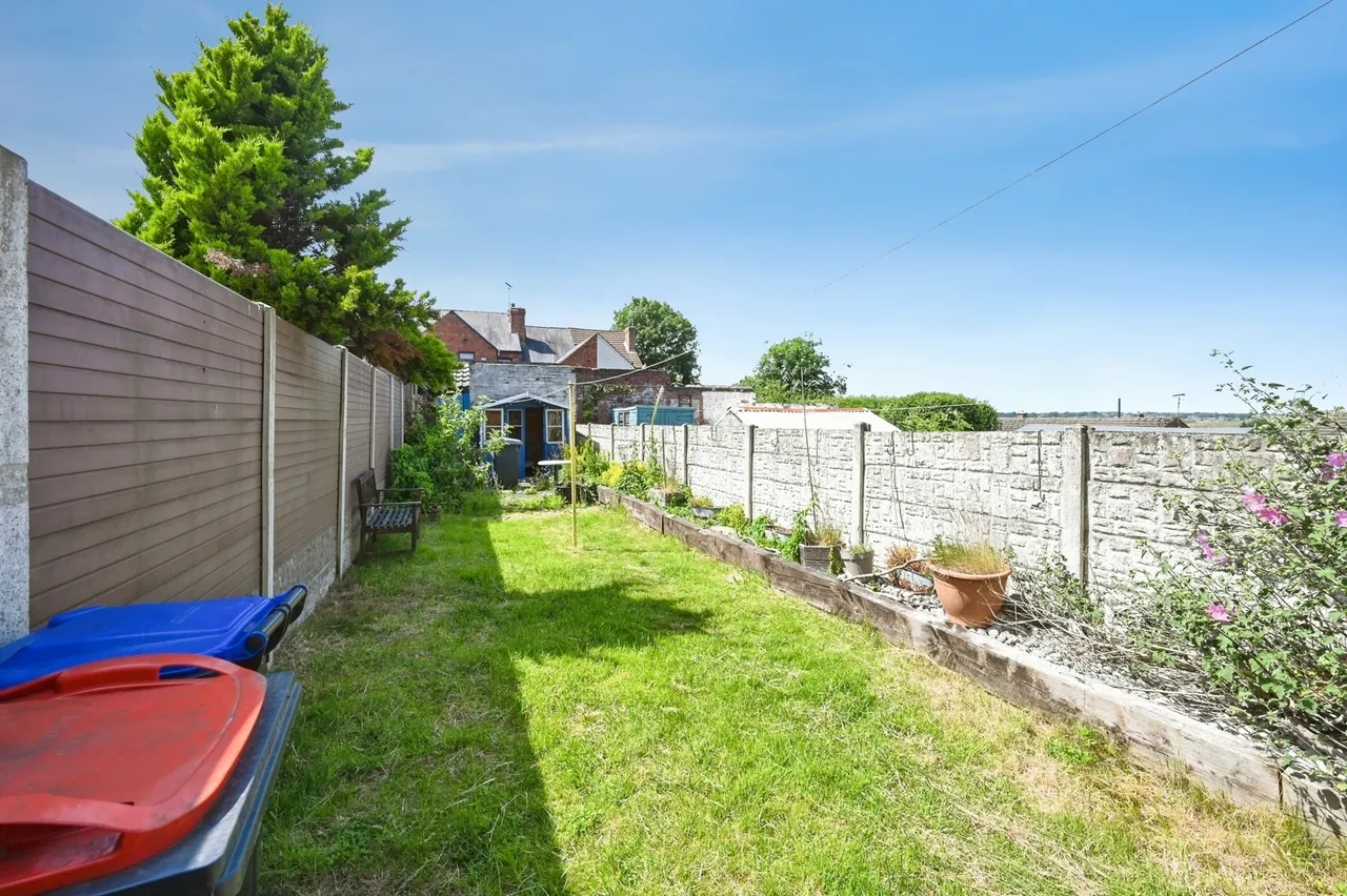 Osbourne Street, Kirkby-in-Ashfield, Nottingham, Nottinghamshire, NG17, photo 13