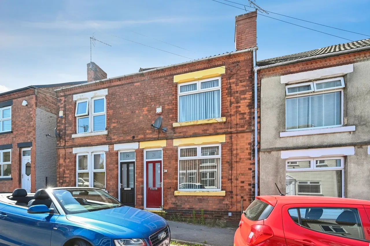 2 bed house for sale — Osbourne Street, Kirkby-in-Ashfield, Nottingham, Nottinghamshire, NG17