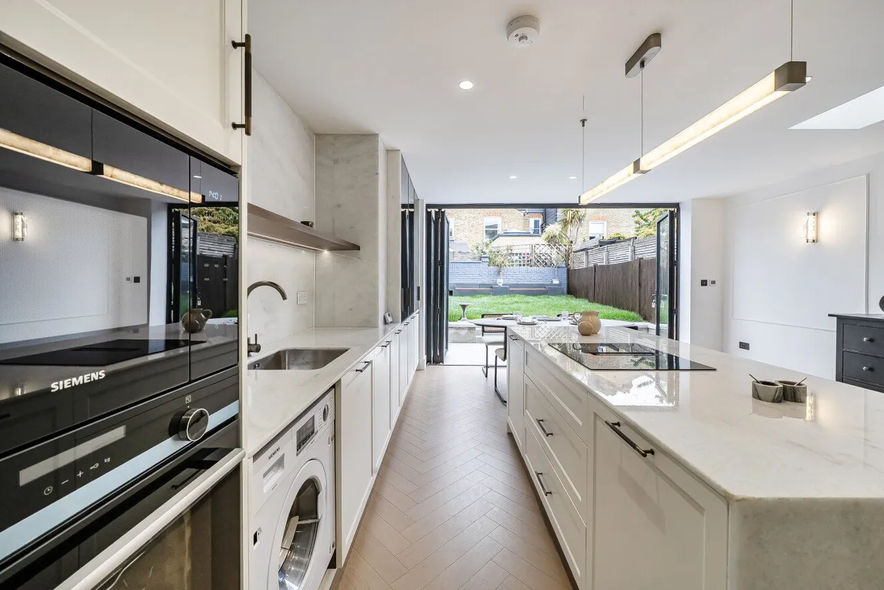 Gosberton Road, London, SW12, photo 10