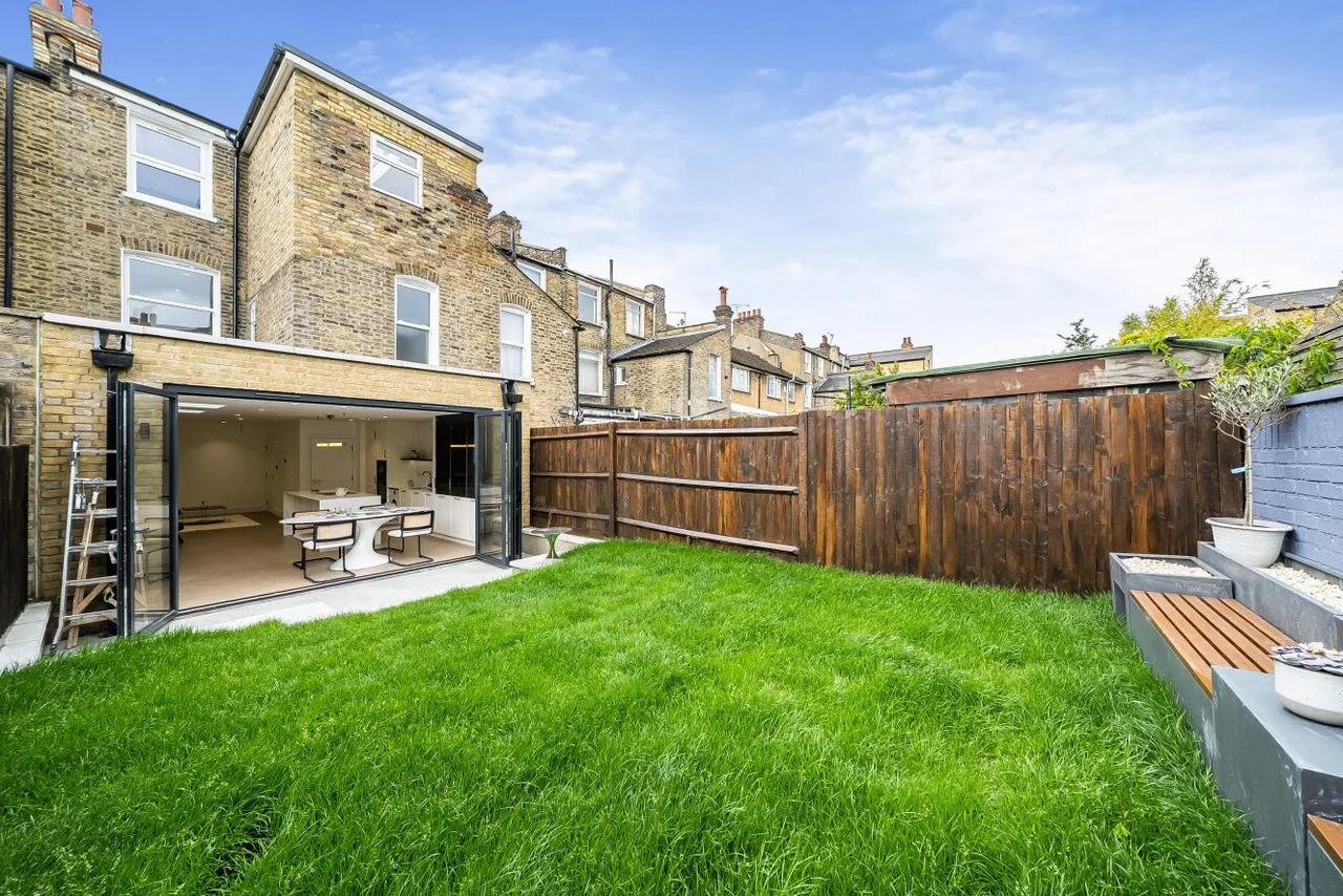 Gosberton Road, London, SW12, photo 17