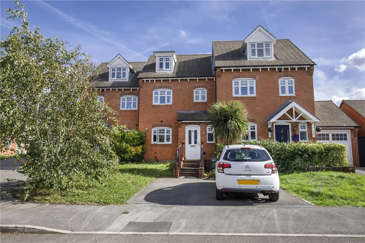 3 bed house to rent, Bracken Way, Harworth, DN11